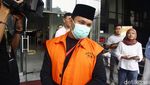 Pakai Masker, Gus Mudhlor Jalani Pemeriksaan Lanjutan di KPK