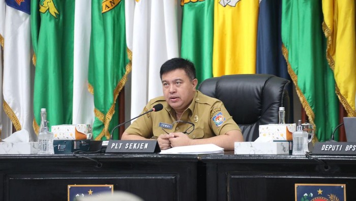 Plt. Sekjen Kemendagri Tomsi Tohir