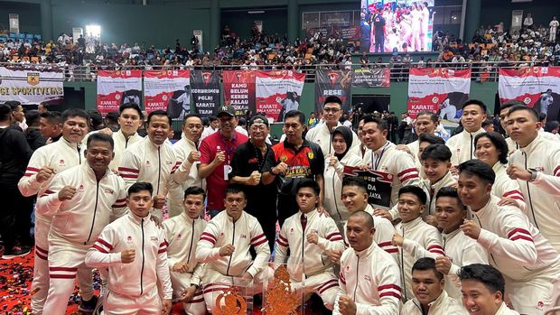 Polda Metro Jaya meraih Juara Umum I Kejurnas Karate Kapolri Cup 2024.