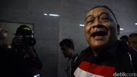 Kapolri Jenderal Listyo Sigit Prabowo mengungkap alasan pihaknya mengundang Benny Rhamdani untuk diklarifikasi. Tujuannya mempercepat mengungkap sosok T agar segera bisa ditangkap. 
