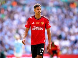 Sah! Raphael Varane Gabung Como