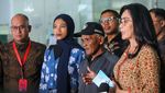 Rieke Diah Pitaloka Dampingi Keluarga Dini Sera Lapor ke KY