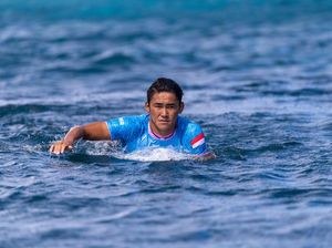 Rio Waida Terhenti di Babak Kedua Selancar Olimpiade 2024
