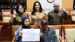 Ronald Tannur Penganiaya Dini Hingga Tewas Bebas, Keluarga Ngadu ke DPR