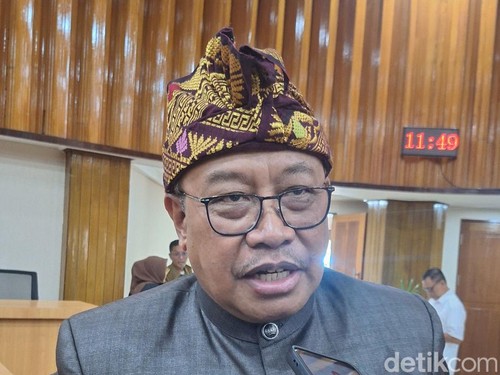 Sekda NTB Lalu Gita Ariadi. (Nathea Citra/detikBali)