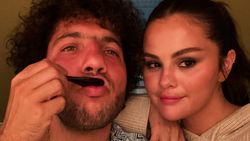 Selena Gomez dan Benny Blanco Lagi Bucin, Gak Mau Dengar Fans