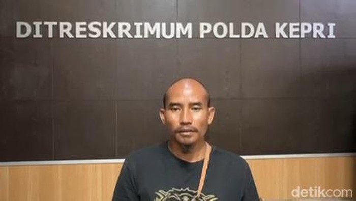 Tangkapan layar oknum anggota ormas menyampaikan klarifikasi dan permintaan maaf. (Dok. Istimewa)