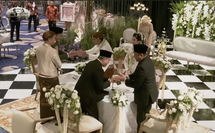 Thariq Halilintar Akda nikah Thariq Halilintar dan Aaliyah Massaid