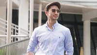 Verrel Bramasta dulunya dikenal sebagai aktor sinetron. Kini ia merambah ke dunia politik dan berhasil menjadi anggota DPR. Foto: Instagram @bramastavrl