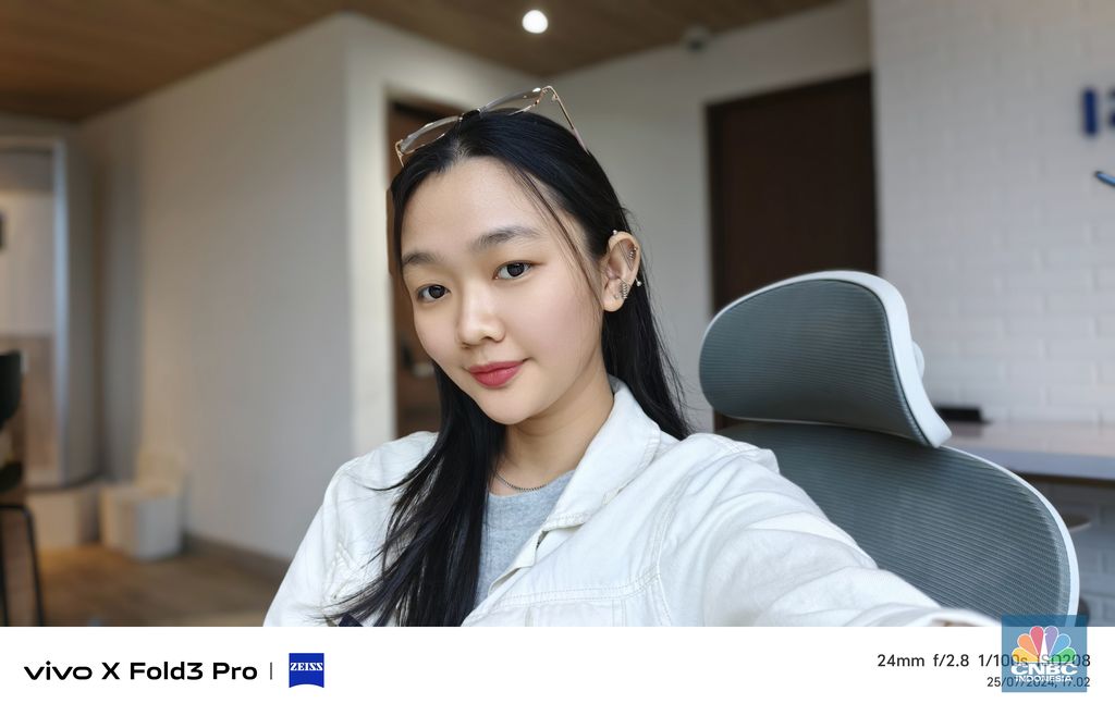 Vivo x Fold. (CNBC Indonesia/Novina)