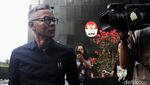 Ekspresi Wahyu Setiawan Usai 6 Jam Diperiksa KPK soal Harun Masiku