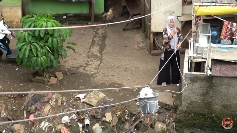 Warung makan unik dan viral di Jakarta