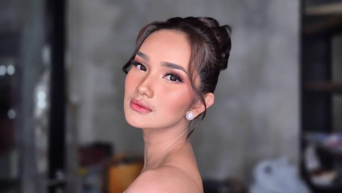 faby marcelia faby marcelia
