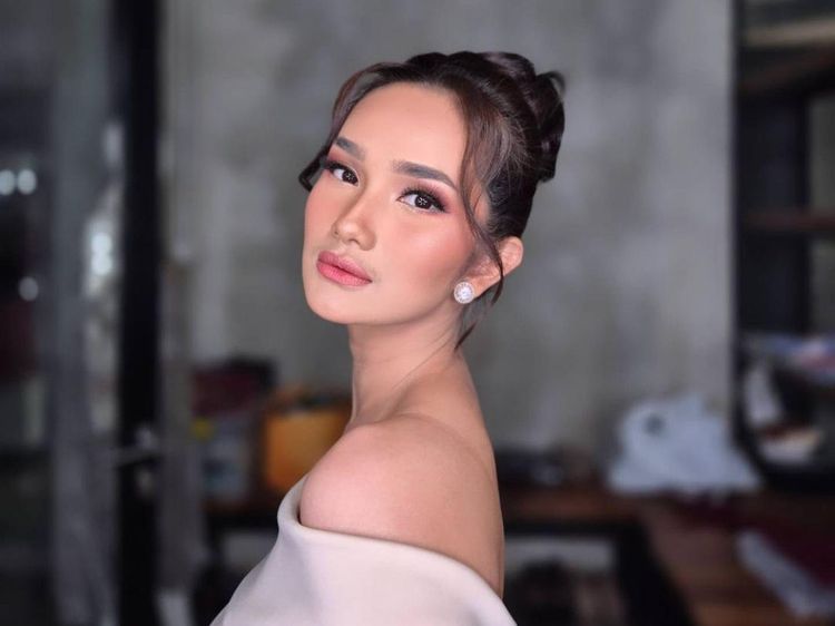 Faby Marcelia Butuh Ahli untuk Bisa Lewati Perceraian