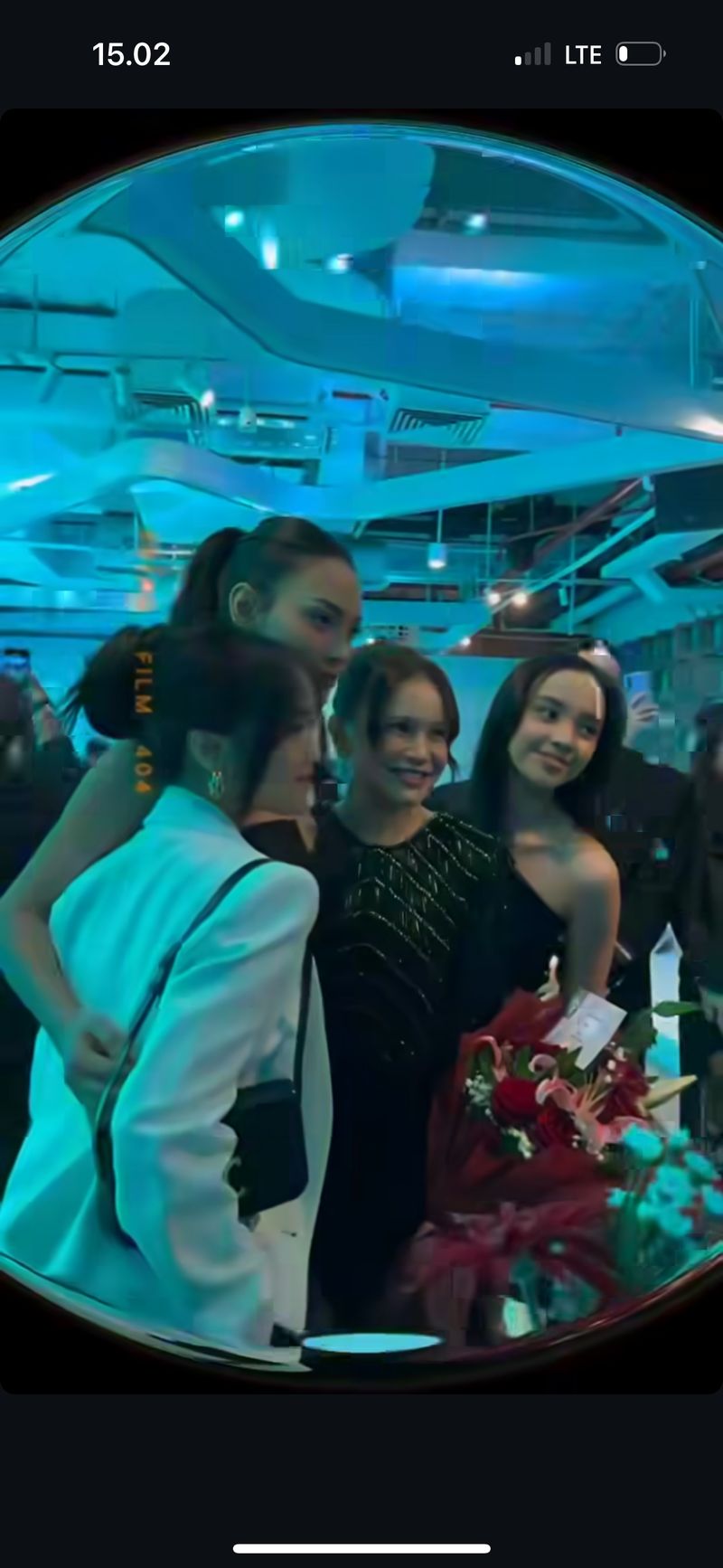 Gaya kembar Aaliyah dan Fuji