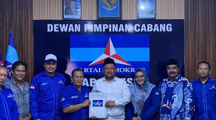 Gus Yani dan Bu Min mendaftar ke  Demokrat