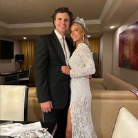 Hannah tinggal di sebuah perkebunan di Kamas, Utah, AS. Dia adalah seorang istri dari pewaris JetBlue, maskapai penerbangan besar di Amerika Serikat.  Foto: Instagram/@ballerinafarm