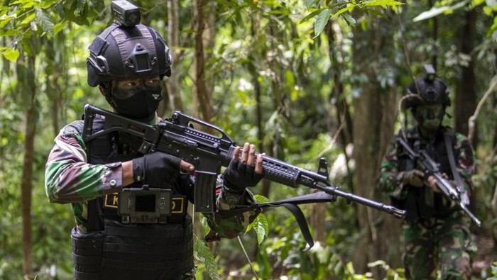 Ilustrasi anggota TNI patroli, ilustrasi prajurit TNI