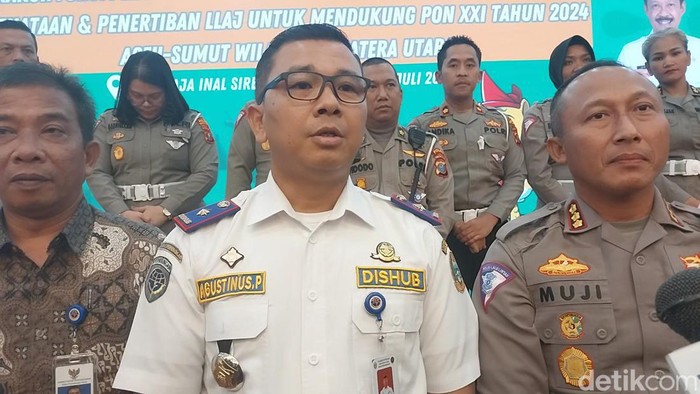 Kadis Perhubungan Sumut Agustinus usai rakor