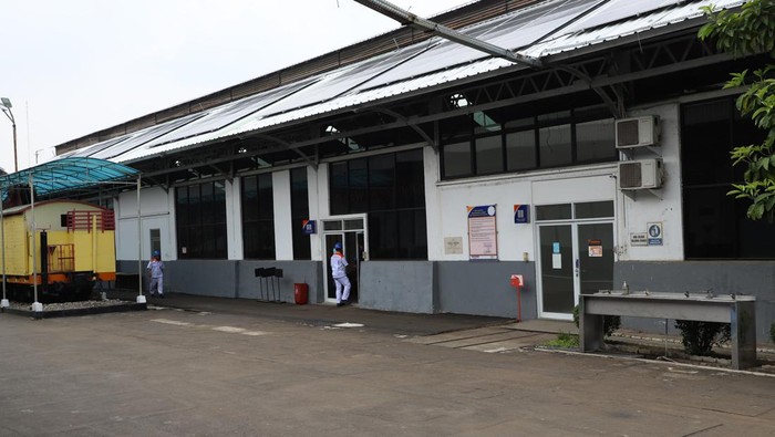 KAI Implementasi PLTS di Stasiun