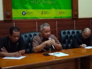 Pujian Selangit Ketua PN Surabaya untuk Hakim yang Bebaskan Ronald Tannur