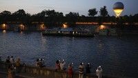 Kuali Olimpiade Musim Panas di Tuileries juga akan tetap digunakan untuk Paralimpiade yang akan diselenggarakan di Paris mulai 28 Agustus hingga 8 September. AP/Natacha Pisarenko