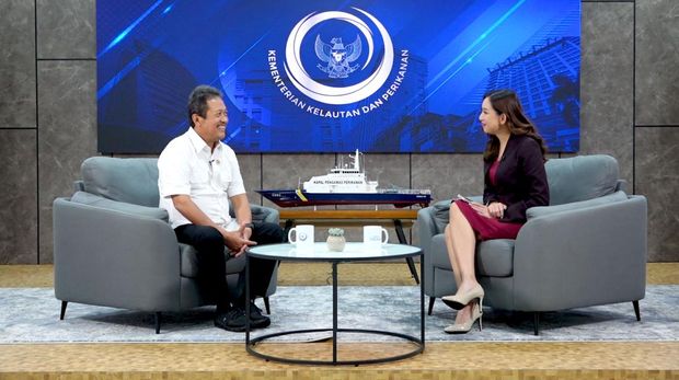 Menteri Kelautan dan Perikanan (MenKP) Sakti Wahyu Trenggono dalam program Economic Update 2024. (վ TV)