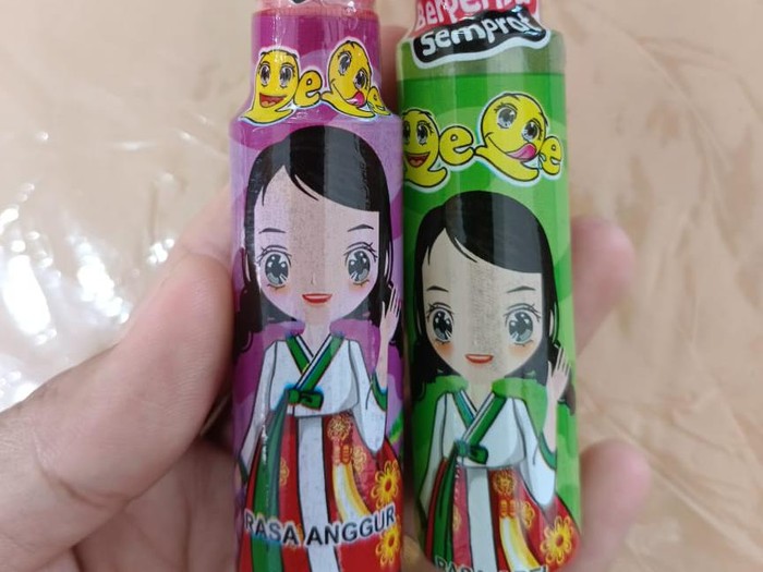 Minuman semprot yang diduga buat 4 siswa SD di Palembang keracunan.