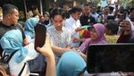 Momen Gibran Blusukan di Kota Tangerang