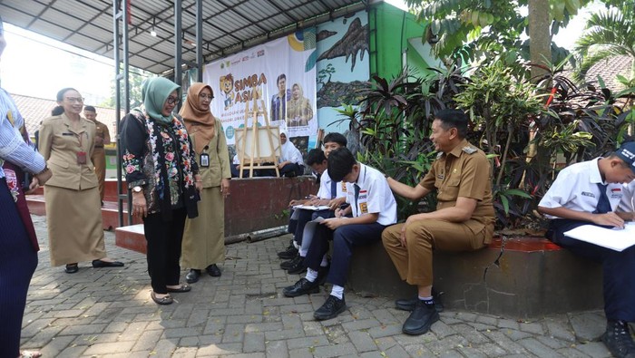 Pengembangan pembelajaran bagi siswa SMP Negeri berkebutuhan khusus di Kota Malang