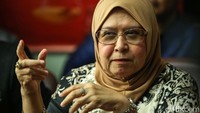 Tim kuasa hukum mengungkit pernyataan Dede yang menuduh Aep merekayasa cerita dan mengarahkan dirinya mengikuti kemauan Aep. Mereka menegaskan bahwa pernyataan Dede itu tidak benar.