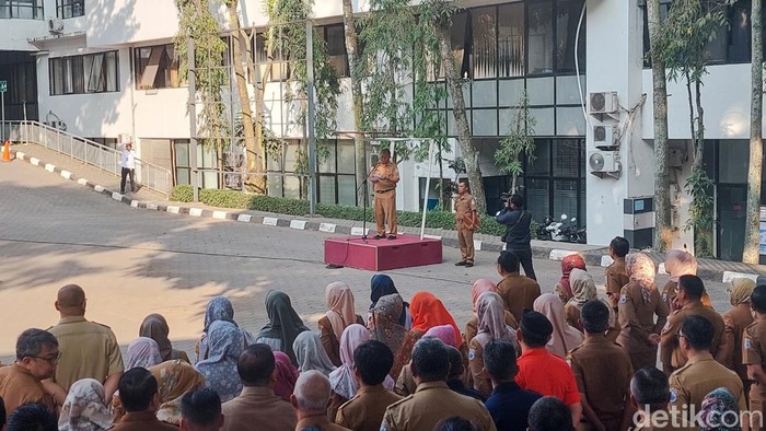 Suasana Apel Terakhir Dikdik Suratno Nugrahawan sebagai ASN dan Sekda Kota Cimahi