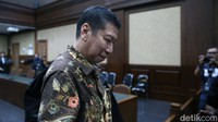 Hakim menyatakan Djoko Dwijono bersalah melanggar Pasal 3 Undang-Undang tentang Pemberantasan Tindak Pidana Korupsi juncto Pasal 55 ayat 1 ke-1 KUHP.  