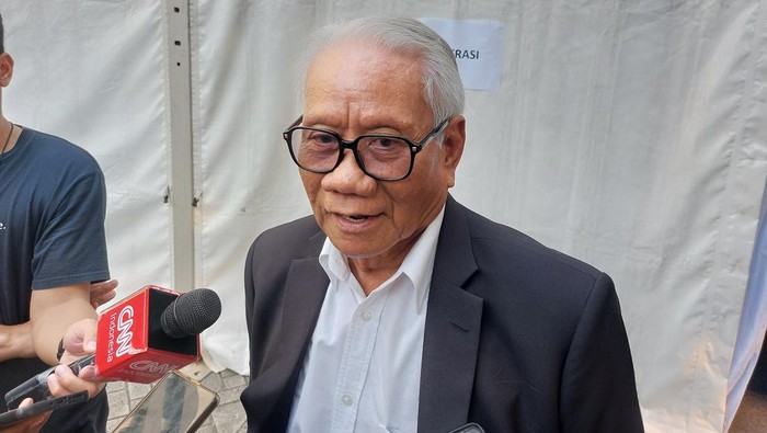 Anggota Dewas KPK 2019-2024 Harjono mengikuti tes Calon Dewas KPK.