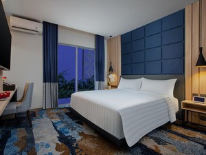 Pengalaman Menginap di Hotel Aston Pekalongan Syariah, Ditemani Alunan Murottal