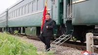 Pemimpin Korut Kim Jong Un memimpin rapat tersebut dan menyatakan keprihatinan mendalam atas kerusakan yang terjadi. Tidak hanya itu, Kim Jong Un juga mendesak dilakukannya tindakan tegas untuk memulihkan area-area yang terdampak banjir.  