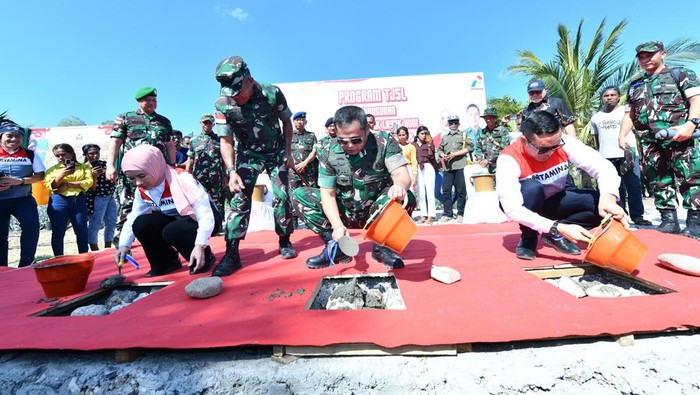 Bantuan Pertamina dan TNI AD untuk Warga Kupang
