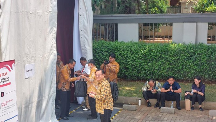 Benny Mamoto ikut tes tulis calon Dewas KPK