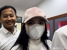 Soal Kelanjutan Hubungan dengan Koh Apex, Dinar Candy: Biar Waktu yang Menjawab