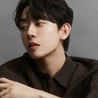 Pria berusia 23 tahun ini mengambil jurusan School of Computing pada 2019 lalu. Sebelum namanya populer berkat University War, Heo Seong Beom berprofesi sebagai tutor dan kerap berbagi ilmu belajar di channel YouTube. Foto: Instagram/@horang.wave