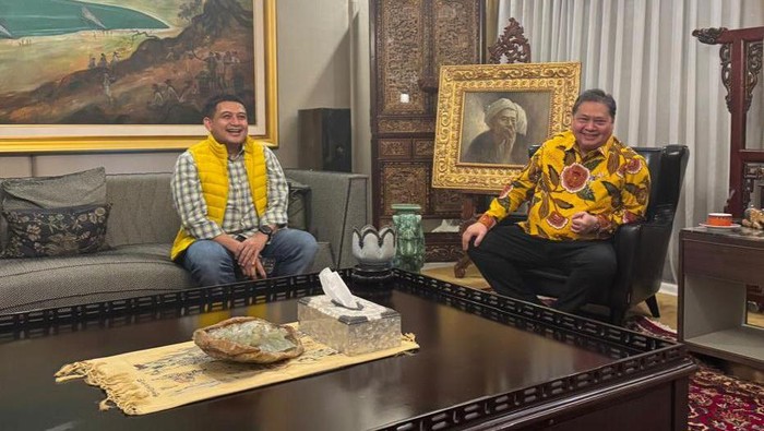 Ketua Umum Golkar Airlangga Hartarto menerima kunjungan Ketua DPD Golkar Makassar Munafri Arifuddin.