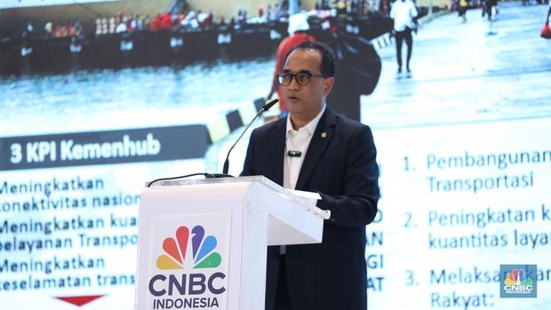 Menteri Perhubungan Budi Karya Sumadi dalam acara Gabungan Pelaksana Konstruksi Nasional Indonesia (GAPENSI) dengan tema “Refleksi dan Catatan 10 Tahun Pemerintahan Jokowi di Bidang Konstruksi, Infrastruktur, dan Investasi