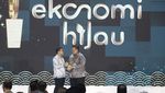 Momen Batam Aero Technic Milik Lion Group Sabet Anugerah Ekonomi Hijau