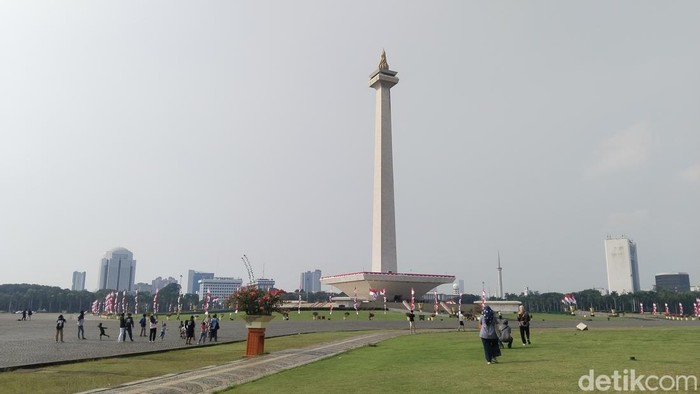 Perayaan Spektakuler HUT ke-79 RI di Monas: Jadwal Acara dan Jam Operasional 17-18 Agustus 2024