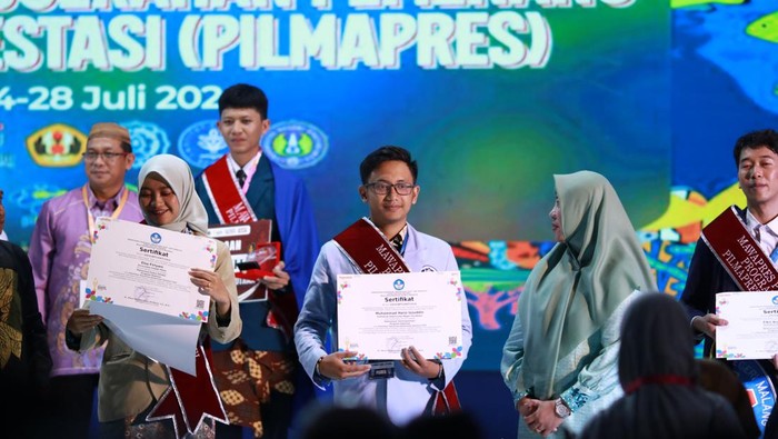 Muhammad Hariz Izzuddin, mahasiswa Lamongan peraih penghargaan Technopreneur Program Diploma