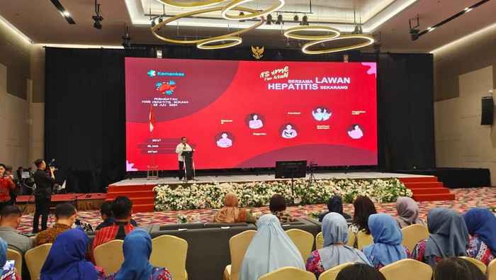 Peringatan hari Hepatitis di Hotel The Zuri