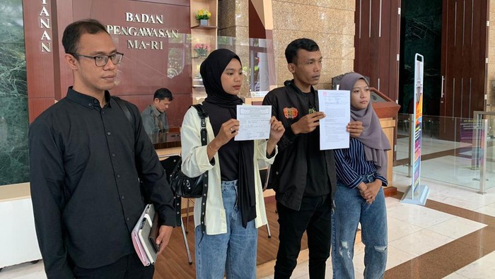 Pihak keluarga Dini laporkan 3 hakim PN Surabaya terkait vonis bebas Ronald Tannur