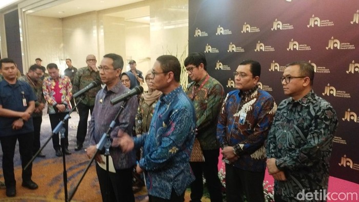 Minta Maaf atas Kemacetan Akibat Proyek Galian, Heru Budi Harapkan Maklum Warga Jakarta