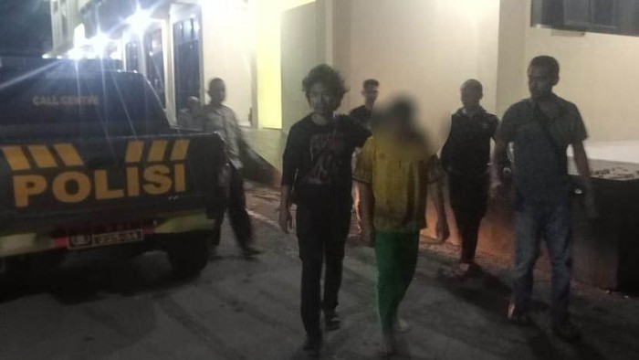 Polisi mengamankan seorang pelajar berinisial MS yang diduga mencabuli anak yang berusia lima tahun di Kecamatan Woja, Kabupaten Dompu, NTB. (Foto: Istimewa)