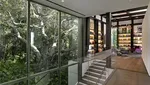 Jeroan Rumah Bos BTS Rp 430 M di LA, Ada Paviliun Lengkap dengan Dapur